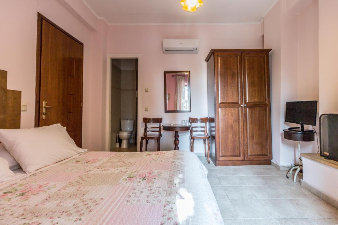 Triantafillies Guesthouse Portariá Esterno foto